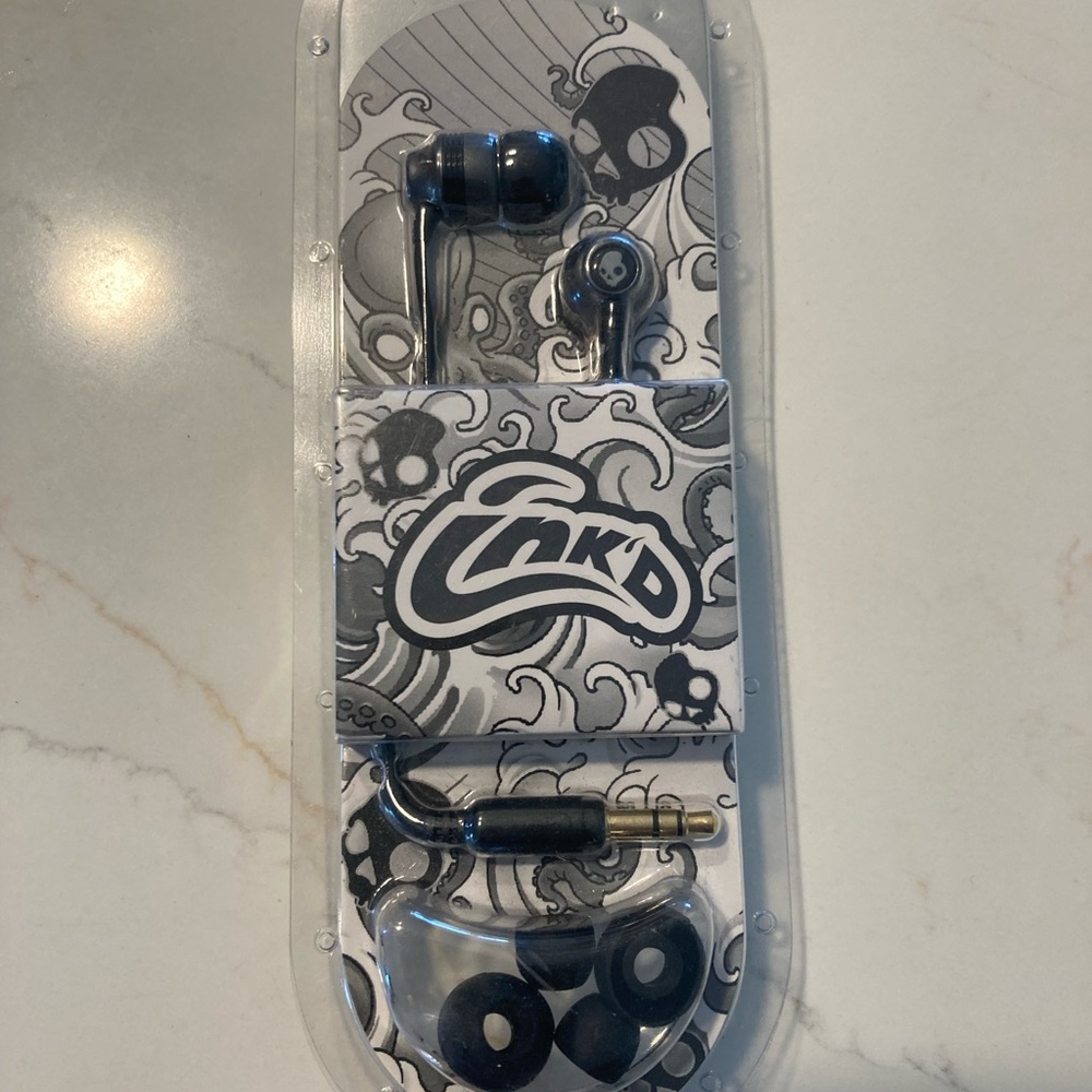 Skull Candy headphones New